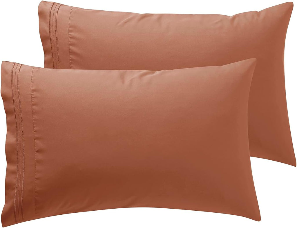 Microfiber Queen Pillowcase Set of 2, Hunter Green, Soft, Envelope Closure, 20X30 Inches