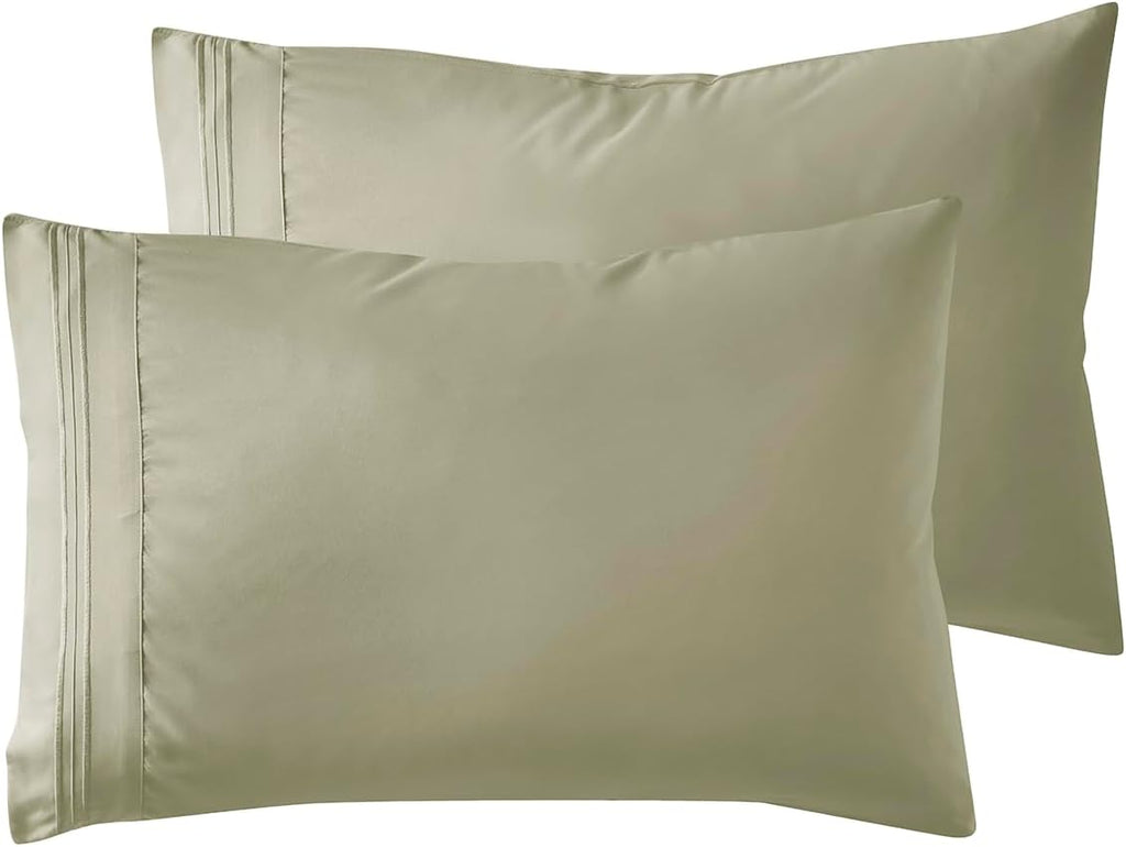 Microfiber Queen Pillowcase Set of 2, Hunter Green, Soft, Envelope Closure, 20X30 Inches